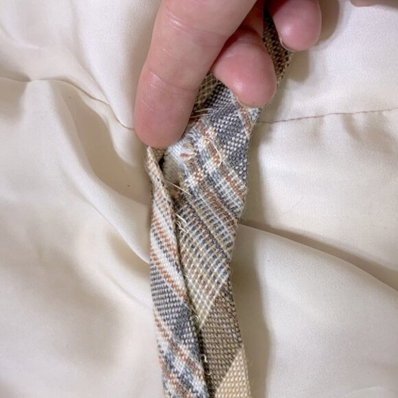Vintage Currie Canada Made In Canada Beige Plaid Tie - Picture 5 of 6